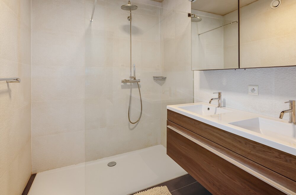 gerenoveerd-appartement-te-koop-in-oostduinkerke015.jpg