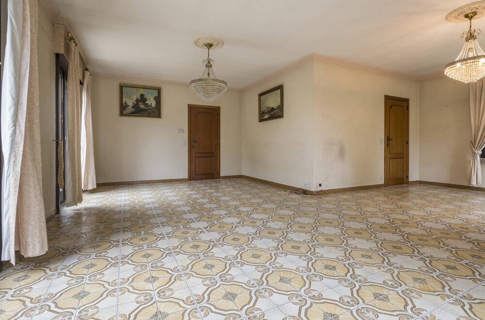 woning-met-3-hangars-te-koop-in-sint-martens-leerne009.jpg