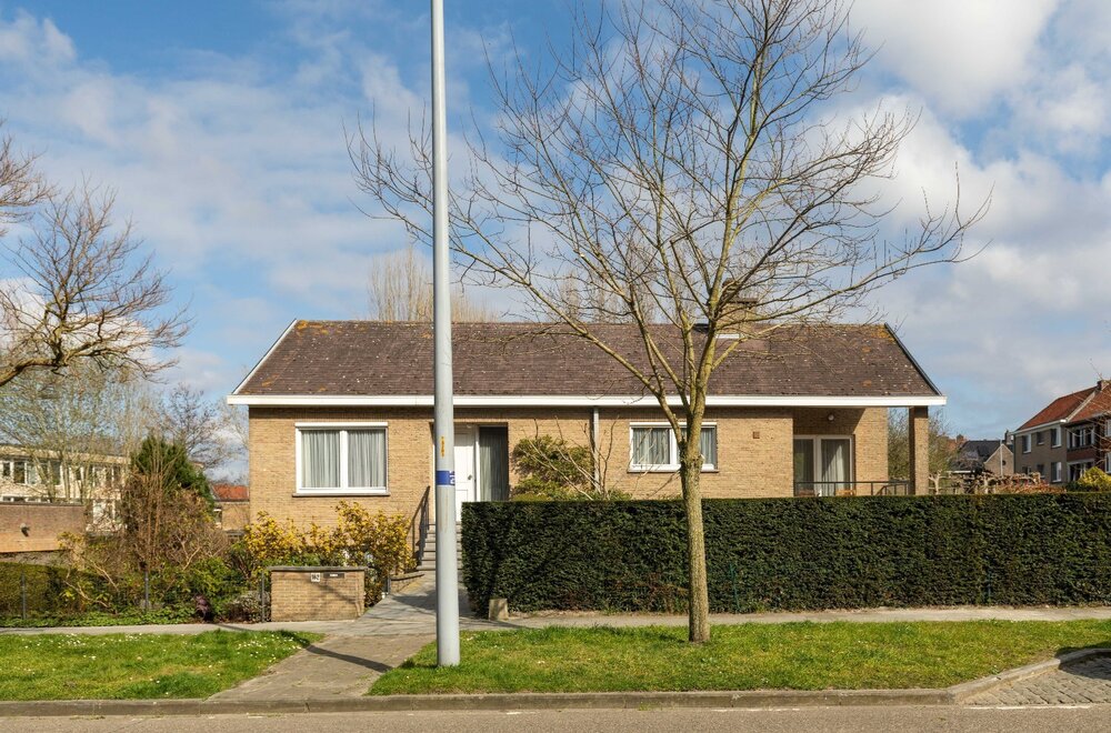 werken-en-wonen-in-vrijstaande-villa-in-kristus-koning-001.jpg