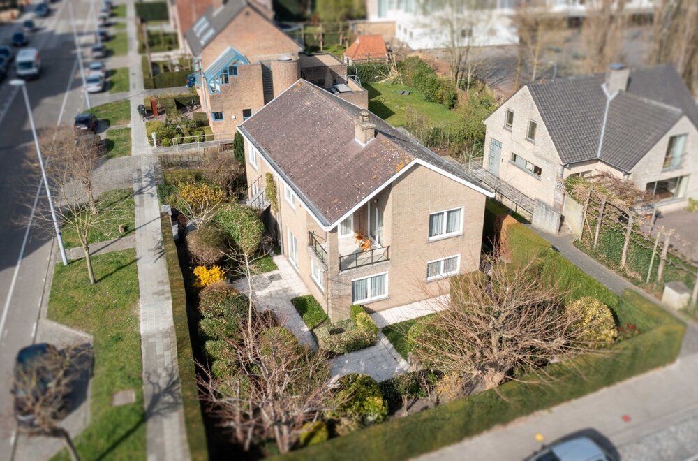 werken-en-wonen-in-vrijstaande-villa-in-kristus-koning-003.jpg