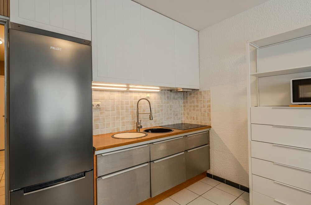 instapklare-studio-te-koop-in-het-centrum-van-middelkerke-012.jpg