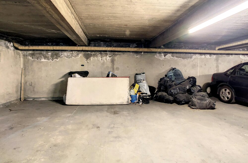 goed-gelegen-autostaanplaats-te-koop-in-merksem-006.jpg