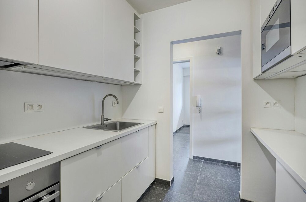 gerenoveerd-gelijkvloers-appartement-met-2-slaapkamers-en-terras-nabij-centrum-hasselt008.jpg