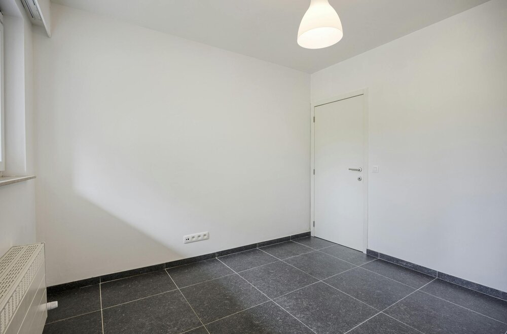 gerenoveerd-gelijkvloers-appartement-met-2-slaapkamers-en-terras-nabij-centrum-hasselt010.jpg