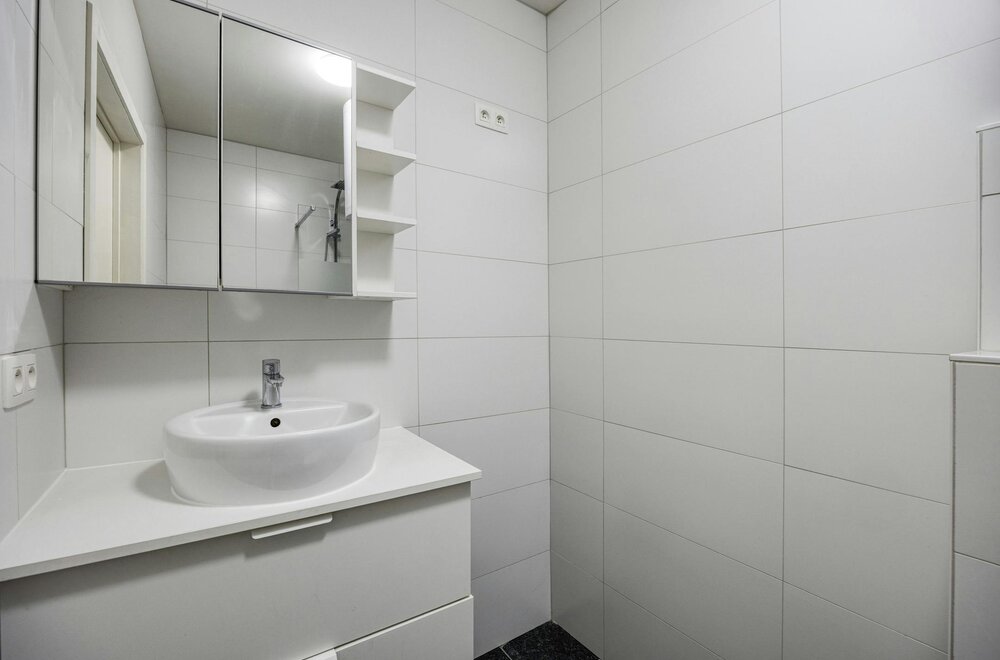 gerenoveerd-gelijkvloers-appartement-met-2-slaapkamers-en-terras-nabij-centrum-hasselt013.jpg