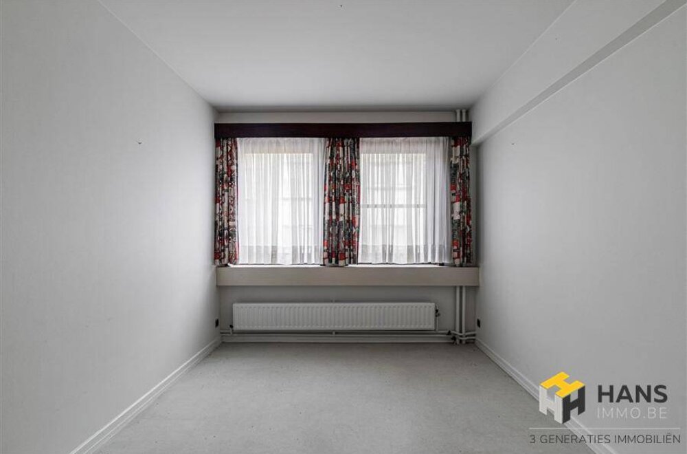 riant-appartement-228-m-met-veel-potentieel-in-edegem-015.jpg