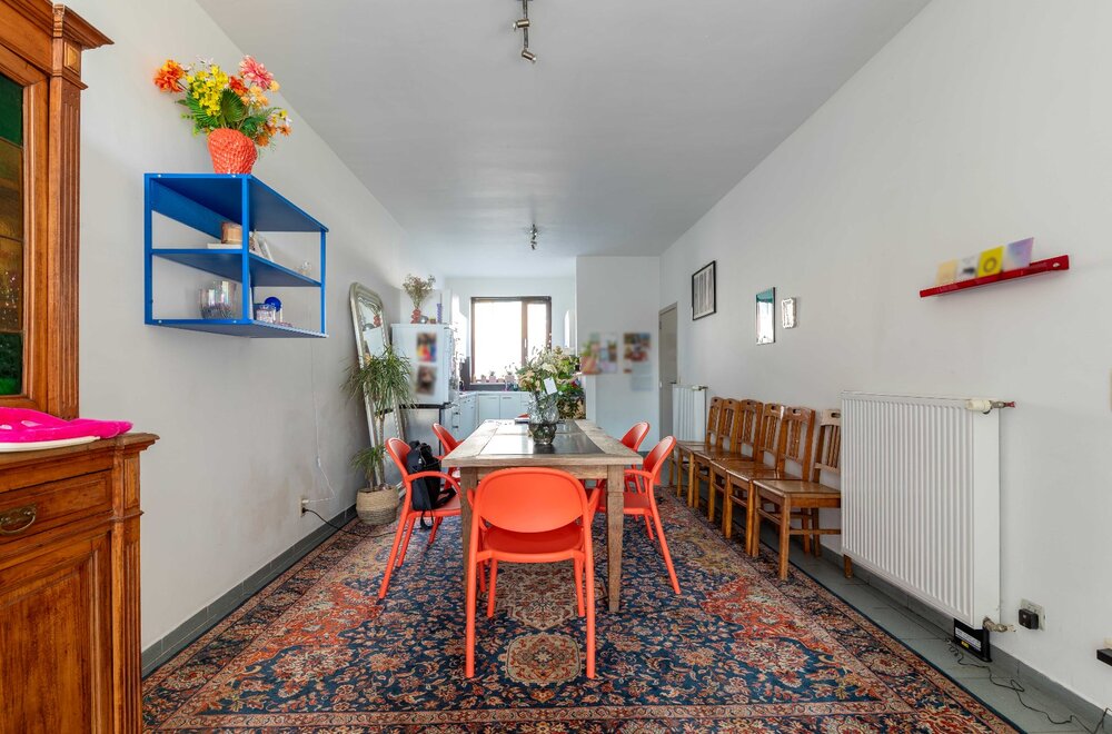 gezellige-gerenoveerde-woning-met-zonnige-tuin-nabij-station-in-sint-michiels003.jpg