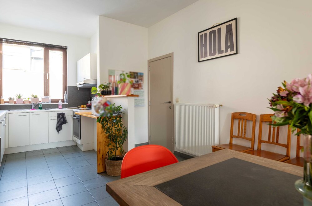 gezellige-gerenoveerde-woning-met-zonnige-tuin-nabij-station-in-sint-michiels005.jpg