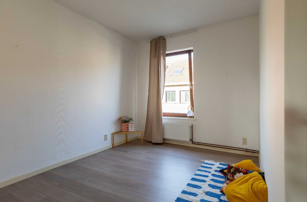gezellige-gerenoveerde-woning-met-zonnige-tuin-nabij-station-in-sint-michiels018.jpg
