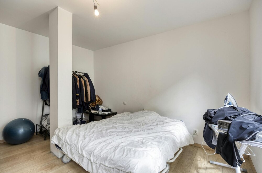 ruim-appartement-met-twee-slaapkamers-in-centrum-brussel005.jpg