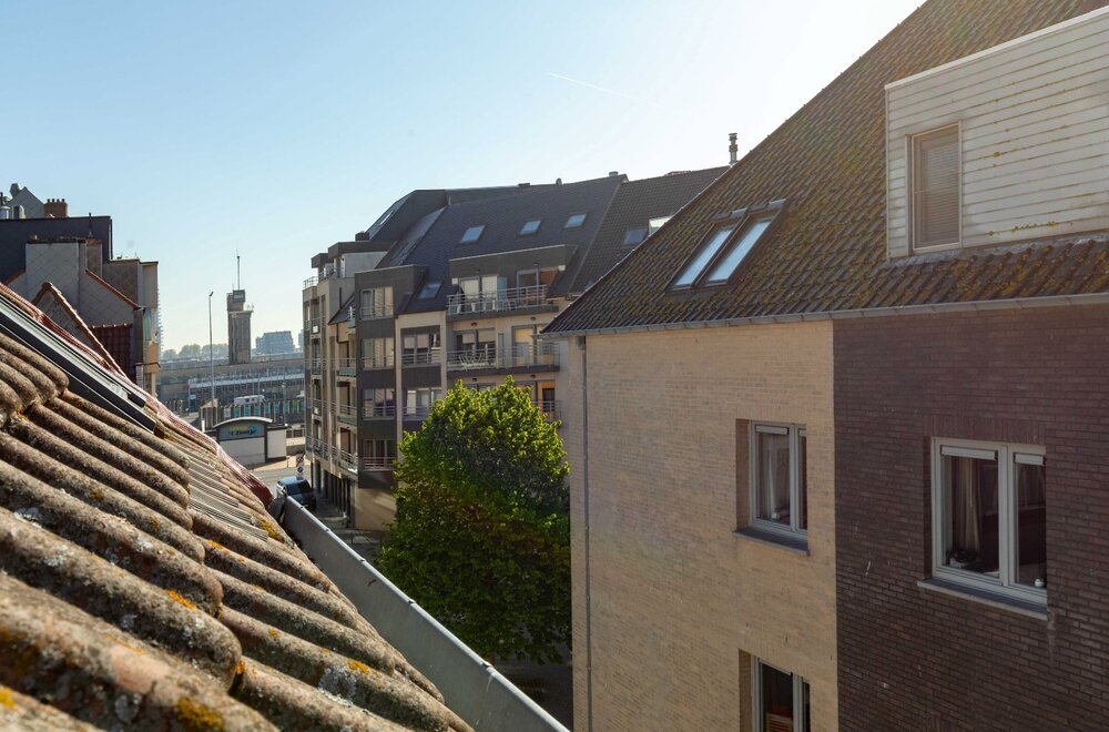 volledig-gerenoveerde-comfortabele-woning-aan-het-paulusplein-017.jpg