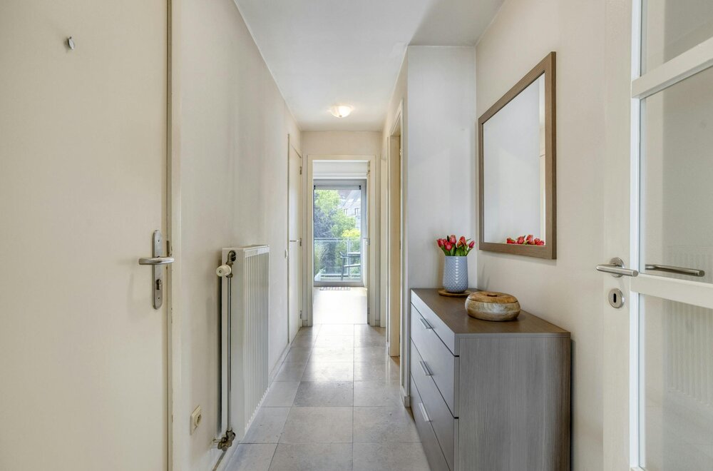 modern-appartement-met-2-slaapkamers-dichtbij-t-zand-in-brugge009.jpg