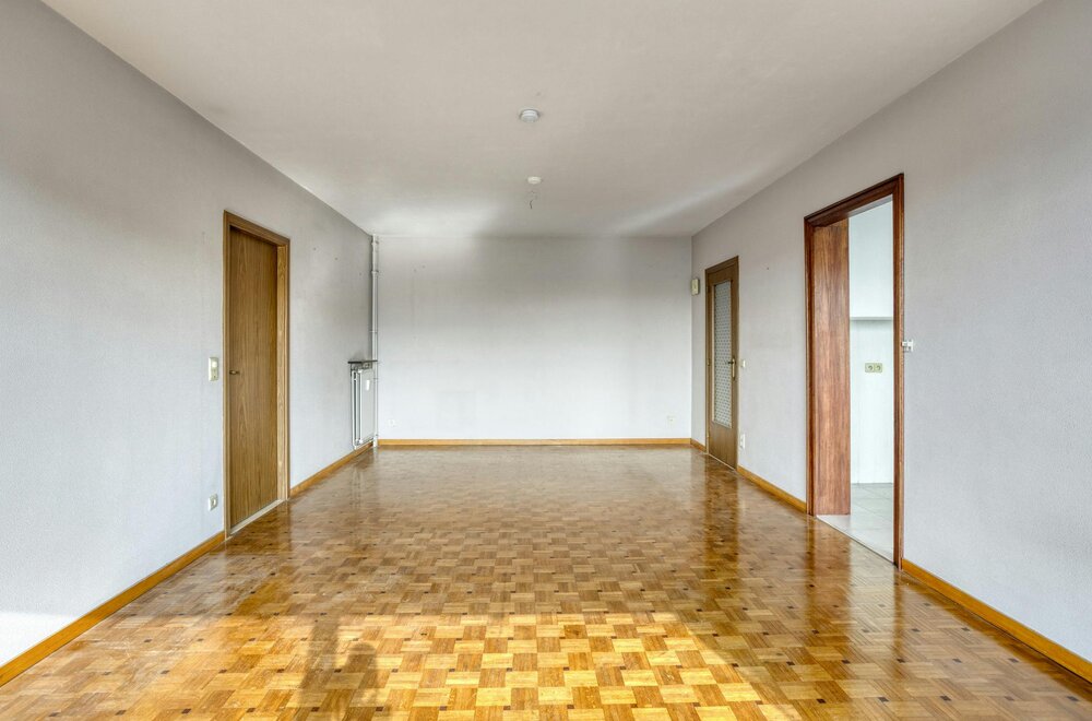 appartement-met-2-slaapkamers-en-staanplaats-te-koop002.jpg
