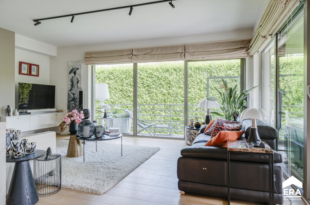 luxe-appartement-met-zicht-op-zwembad-in-bokrijkpark-te-genk004.jpg