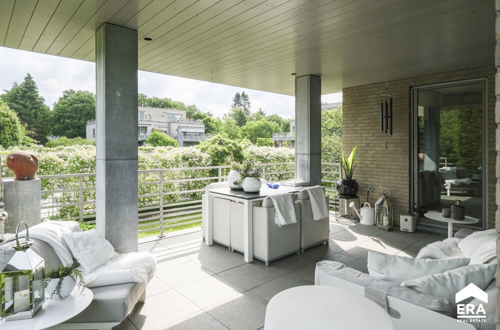 luxe-appartement-met-zicht-op-zwembad-in-bokrijkpark-te-genk021.jpg