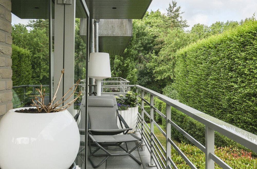 luxe-appartement-met-zicht-op-zwembad-in-bokrijkpark-te-genk022.jpg