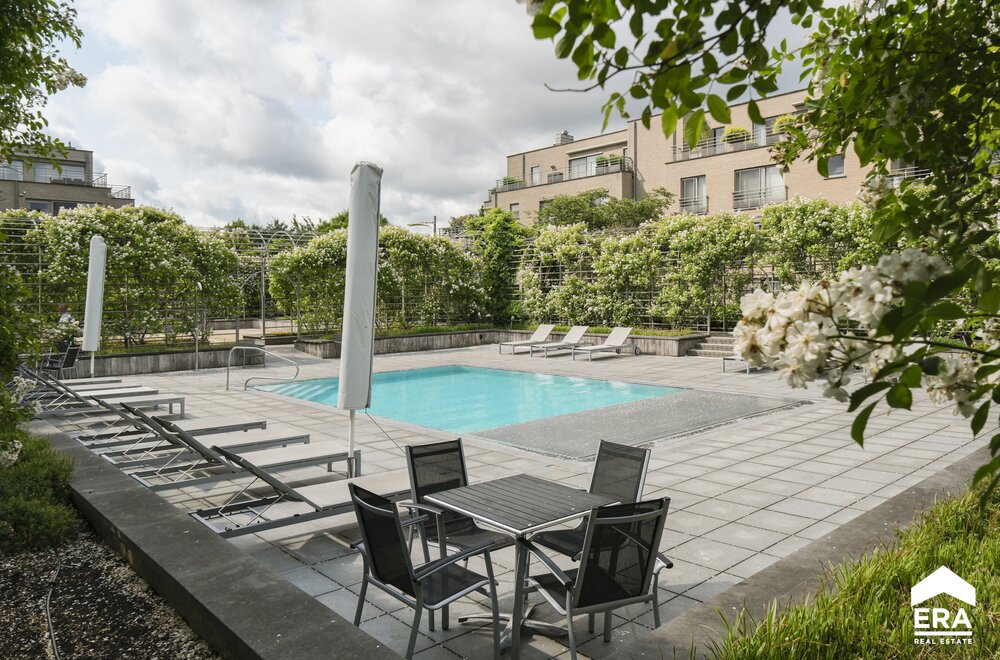 luxe-appartement-met-zicht-op-zwembad-in-bokrijkpark-te-genk023.jpg