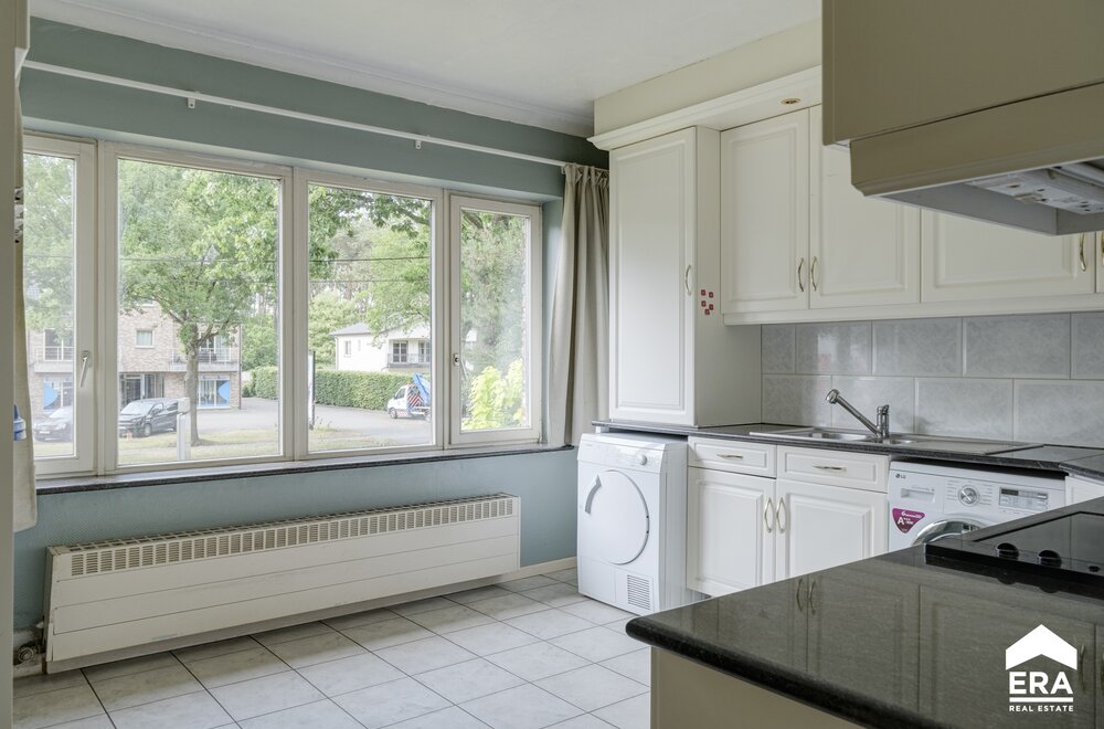ruime-woning-met-vele-mogelijkheden-op-a-locatie-in-genk018.jpg