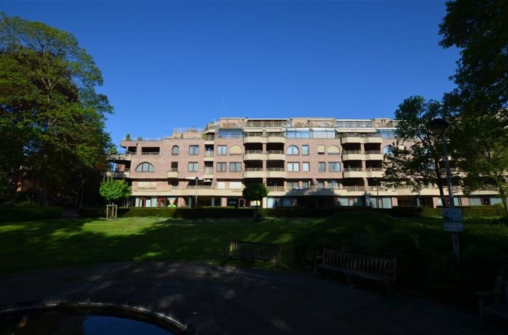aangenaam-ruim-appartement-op-toplocatie003.jpg