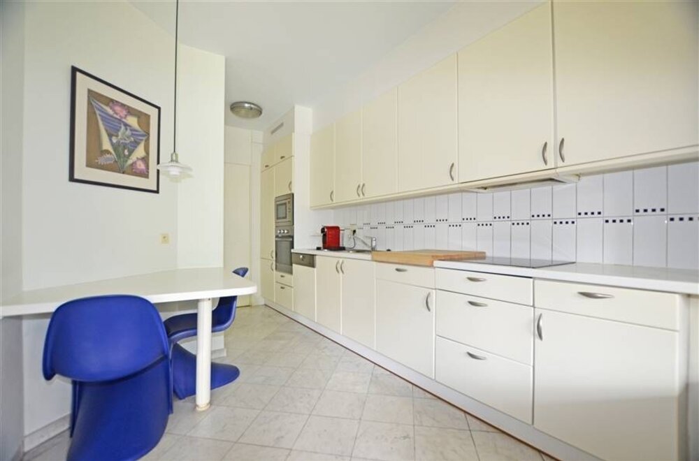 aangenaam-ruim-appartement-op-toplocatie007.jpg