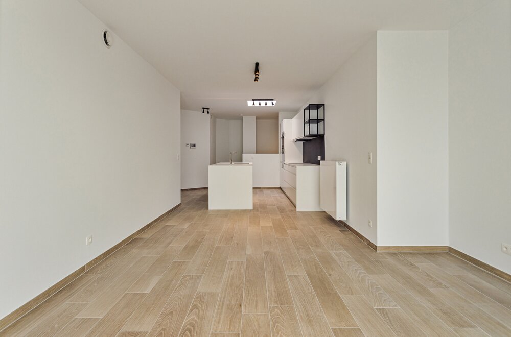 antwerpen-ruim-drie-slaapkamerappartement-met-parking-nabij-stadspark003.jpg