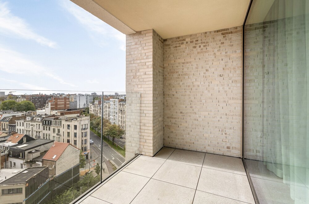 antwerpen-ruim-drie-slaapkamerappartement-met-parking-nabij-stadspark012.jpg