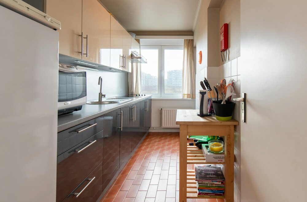 ruim-2-slaapkamer-appartement-te-koop-met-frontaal-zeezicht-007.jpg