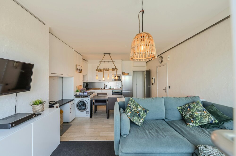 uniek-penthouse-appartement-op-de-zeedijk-te-middelkerke-004.jpg
