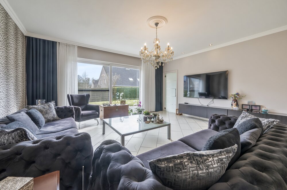 instapklare-open-woning-met-4-slaapkamers-en-tuin-in-temse010.jpg