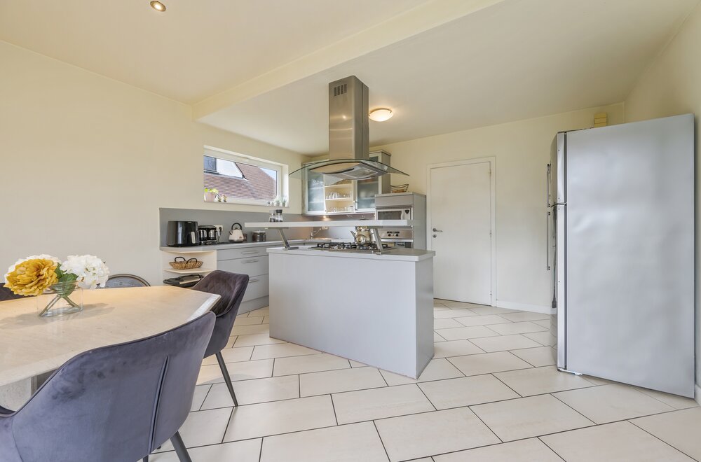instapklare-open-woning-met-4-slaapkamers-en-tuin-in-temse014.jpg