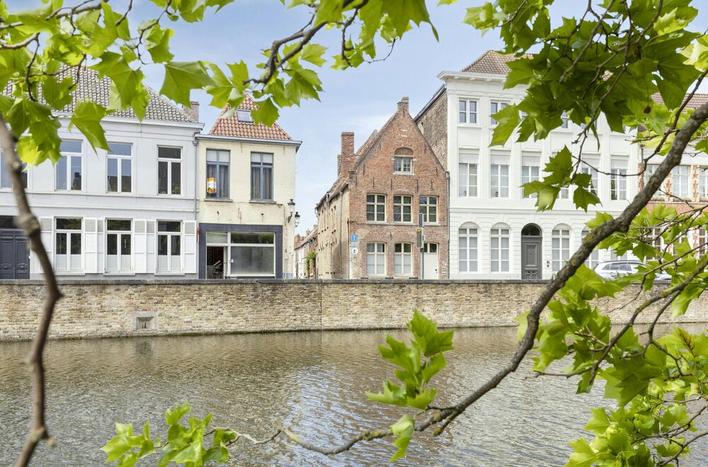 lichtrijk-appartement-105-m-aan-de-langerei-in-brugge010.jpg