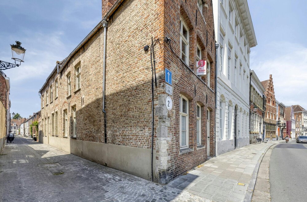 lichtrijk-appartement-105-m-aan-de-langerei-in-brugge011.jpg