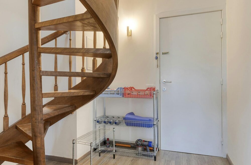lichtrijk-appartement-105-m-aan-de-langerei-in-brugge019.jpg