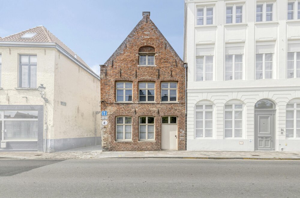 lichtrijk-appartement-105-m-aan-de-langerei-in-brugge021.jpg