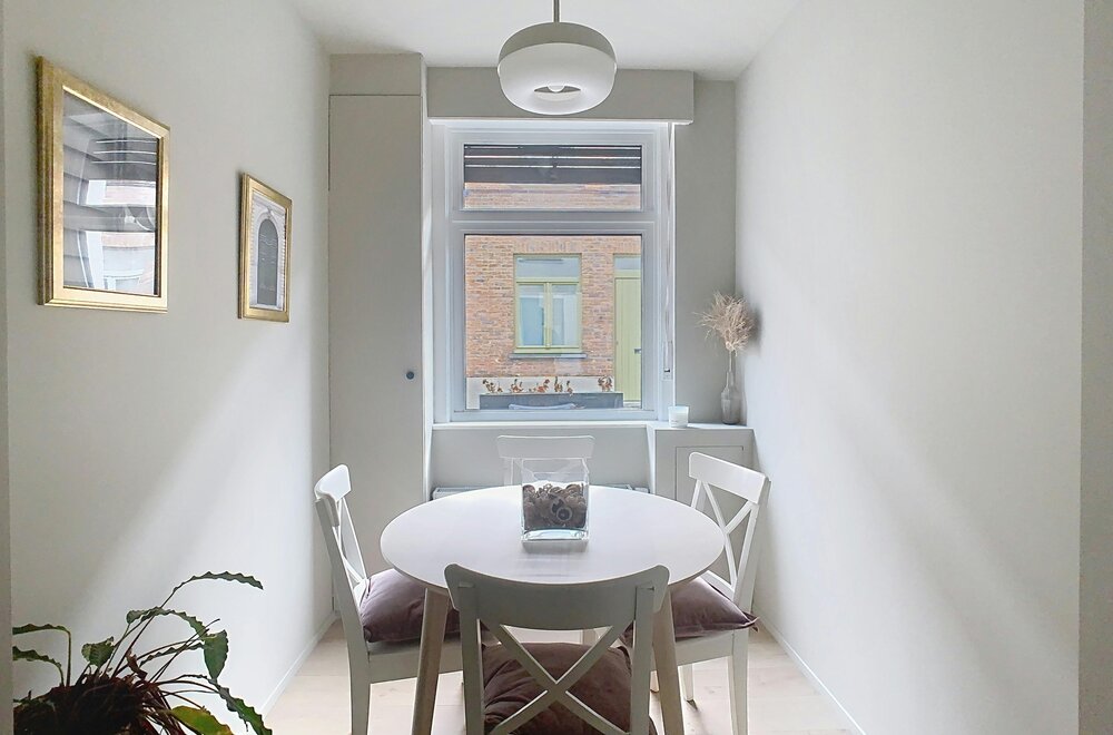 huis-te-koop-met-2-slaapkamers-en-tuin-in-brugge-centrum003.jpg