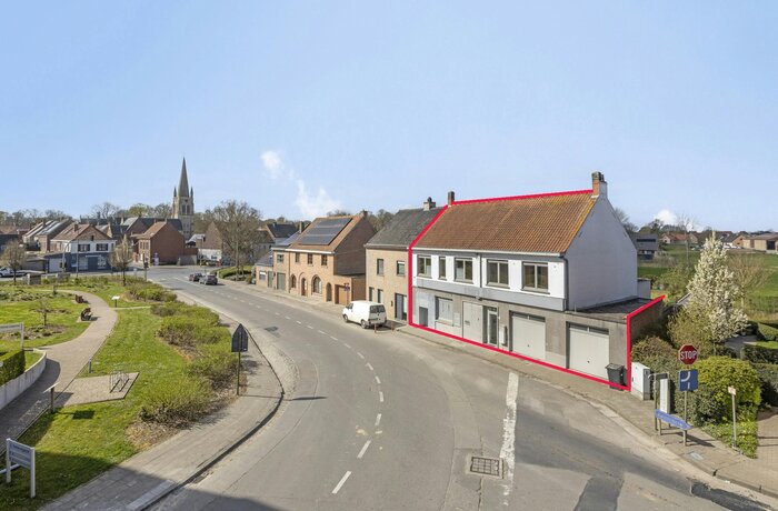 8906 Elverdinge