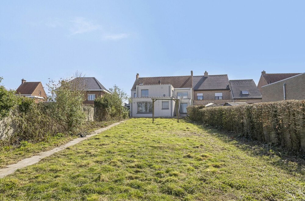 opbrengsteigendom-te-koop-in-elverdinge002.jpg
