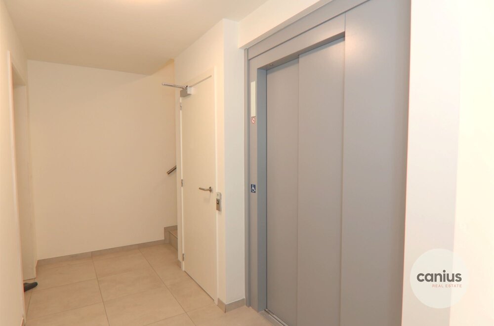 appartement-met-2-slpks-nabij-het-centrum012.jpg