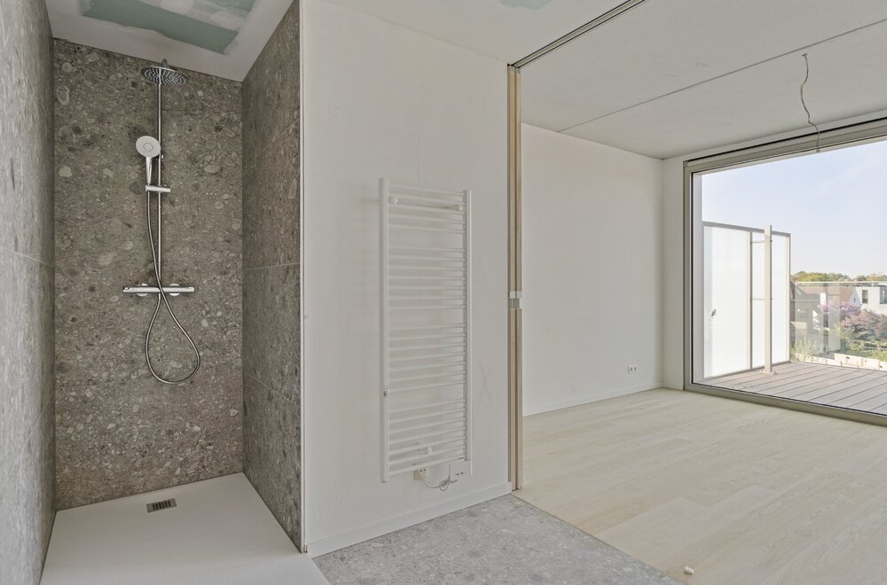 luxueus-en-uniek-tweeslaapkamerappartement-in-waregem009.jpg