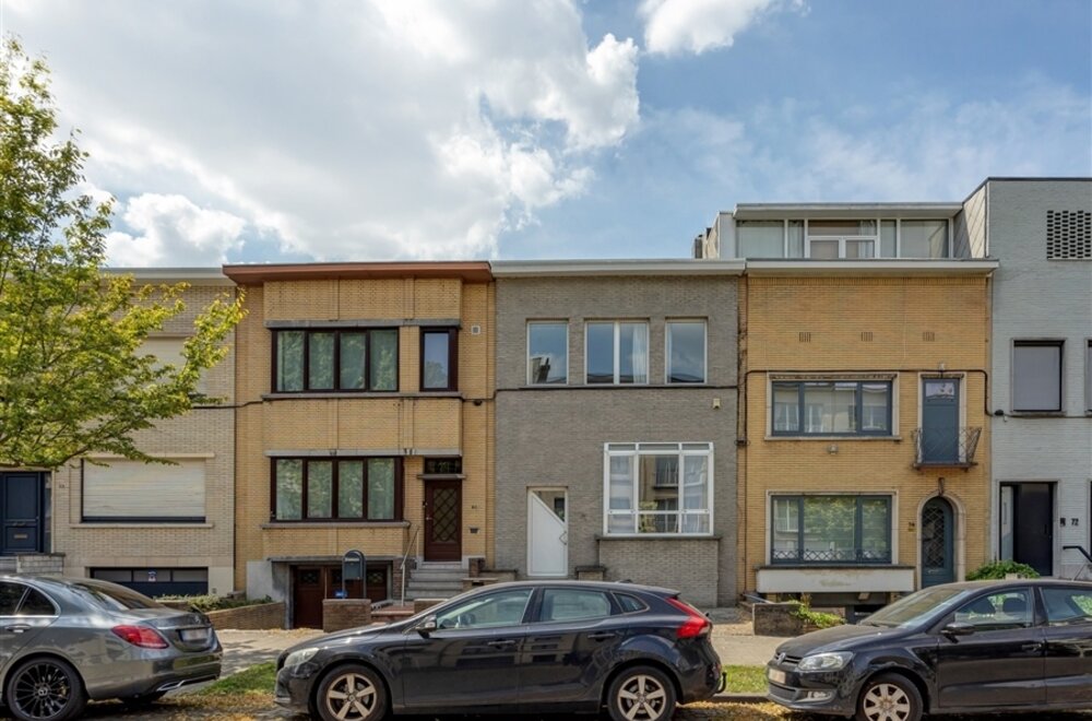 park-den-brandt-te-renoveren-woning-met-mooie-tuin001.jpg
