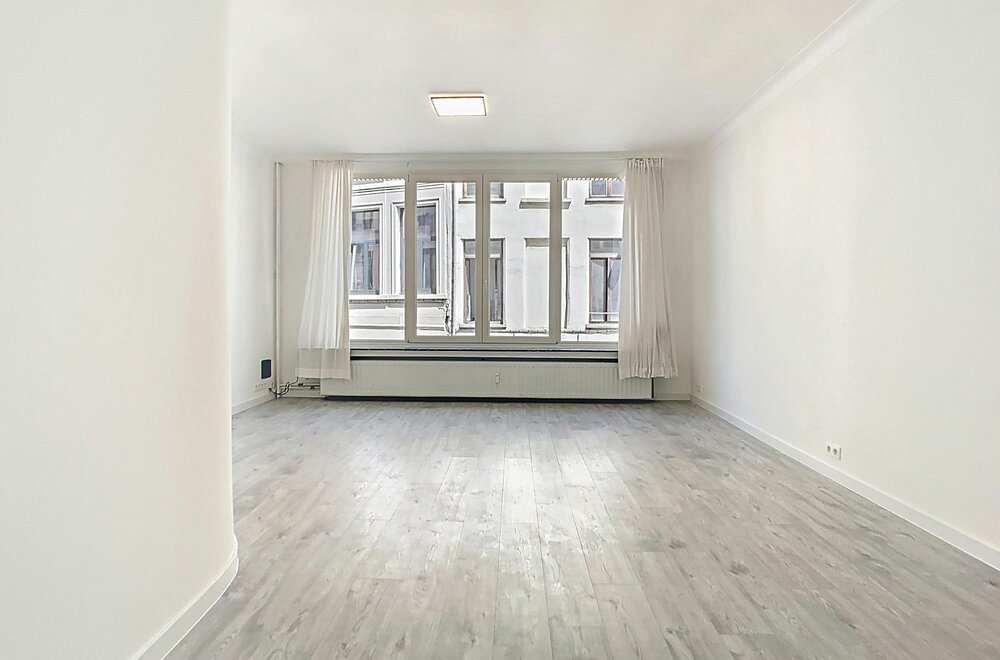 1-slpk-appartement-te-koop-in-antwerpen-centrum005.jpg