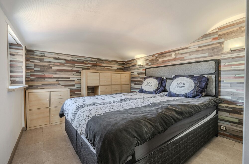 instapklaar-appartement-met-twee-slaapkamers-en-zijdelings-zeezicht-010.jpg