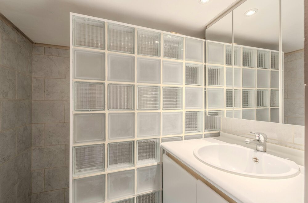 instapklaar-appartement-met-twee-slaapkamers-en-zijdelings-zeezicht-012.jpg