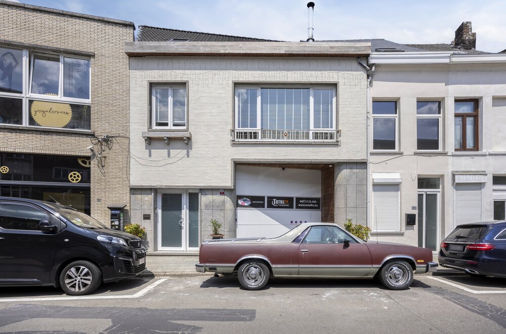 unieke-woning-met-polyvalente-ruimte-van-180m-te-koop021.jpg