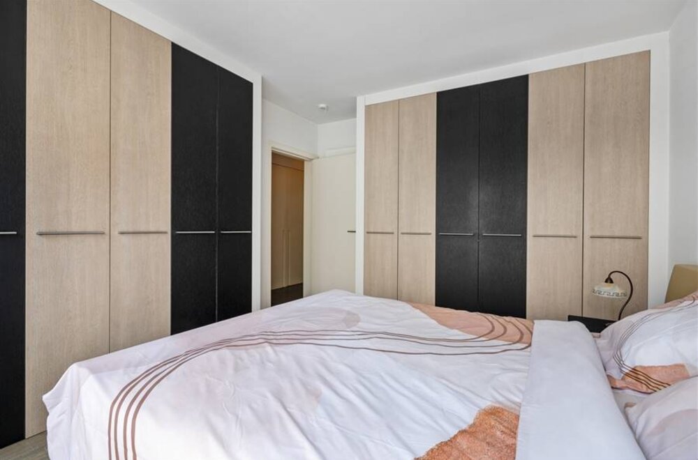 twee-luxueus-afgewerkte-appartementen-met-tuin-012.jpg