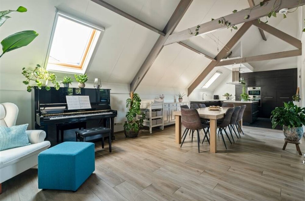 twee-luxueus-afgewerkte-appartementen-met-tuin-015.jpg
