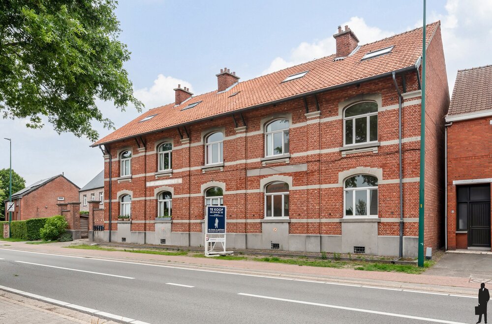 5-woningen-gelegen-in-de-oude-rijkswachtkazerne-op-ca-1520m-te-meerle-002.jpg