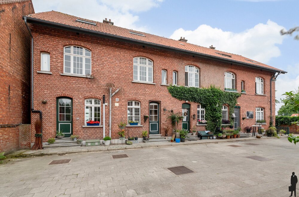 5-woningen-gelegen-in-de-oude-rijkswachtkazerne-op-ca-1520m-te-meerle-004.jpg