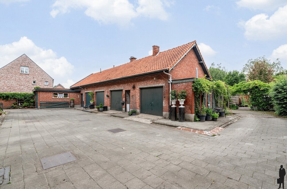 5-woningen-gelegen-in-de-oude-rijkswachtkazerne-op-ca-1520m-te-meerle-008.jpg