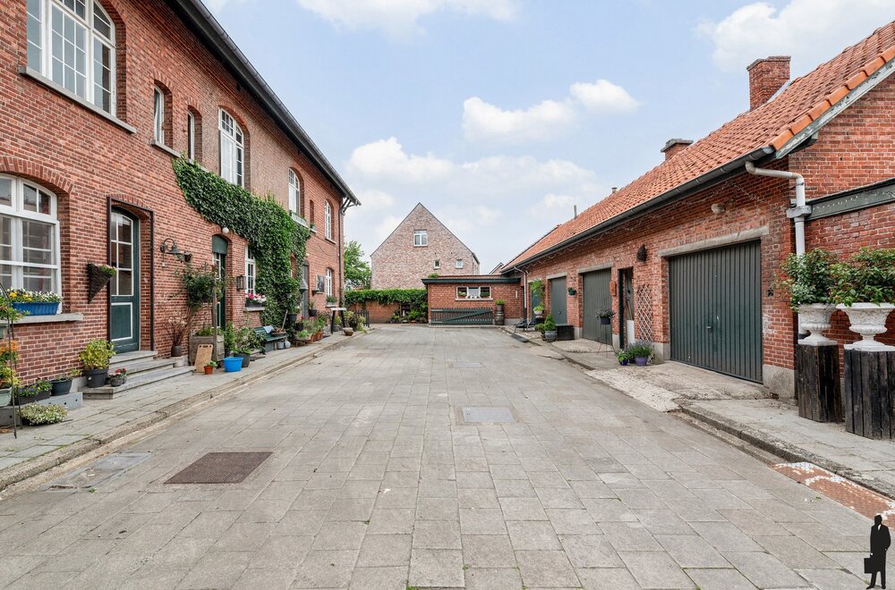 5-woningen-gelegen-in-de-oude-rijkswachtkazerne-op-ca-1520m-te-meerle-009.jpg